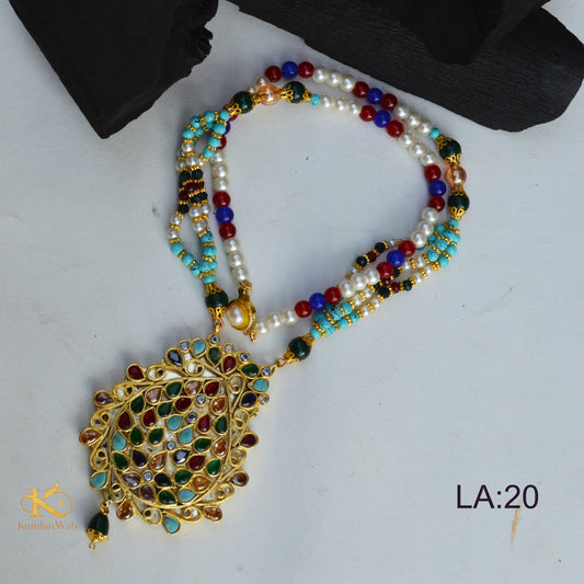 Locket (LS-20)