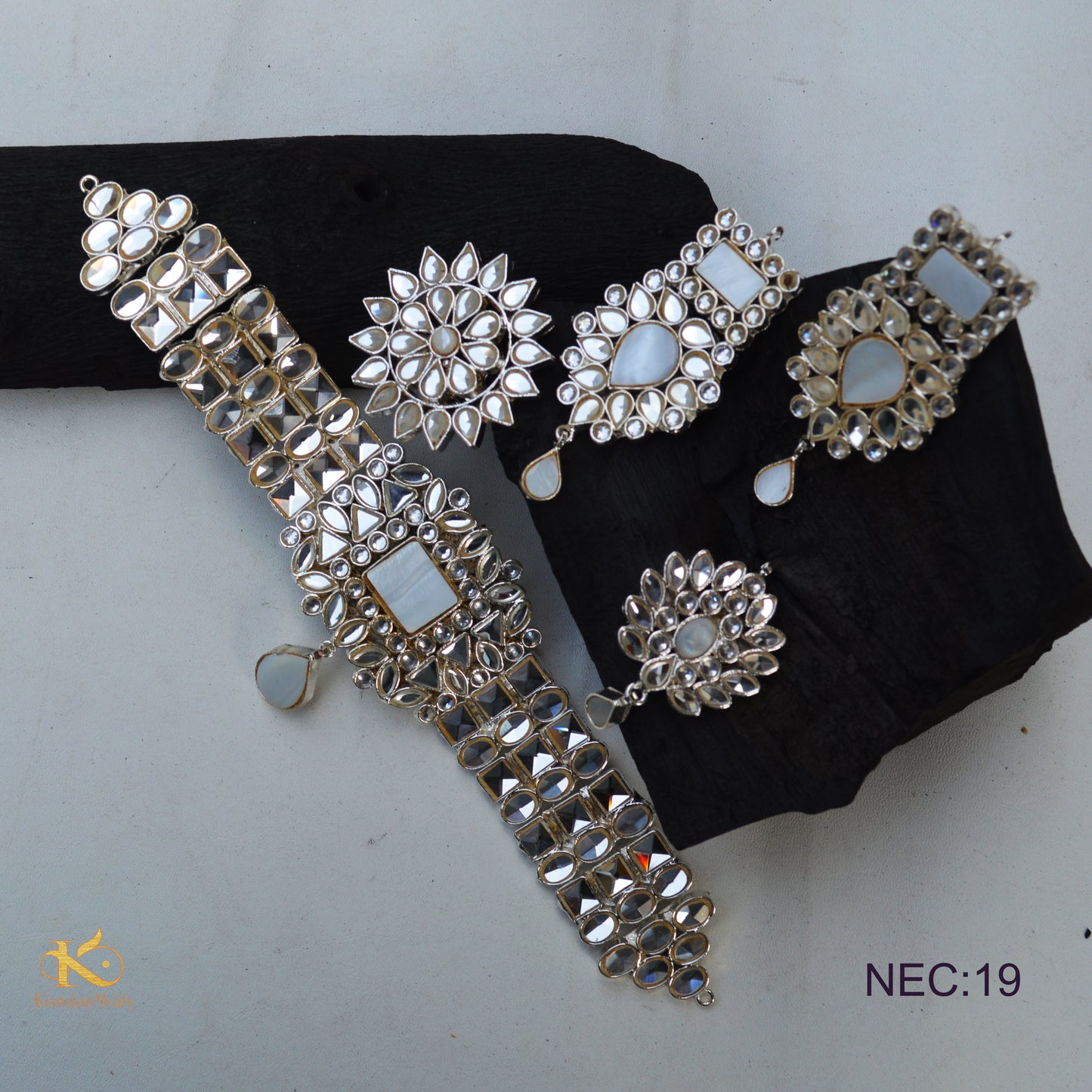 Necklace set (NEC-23)